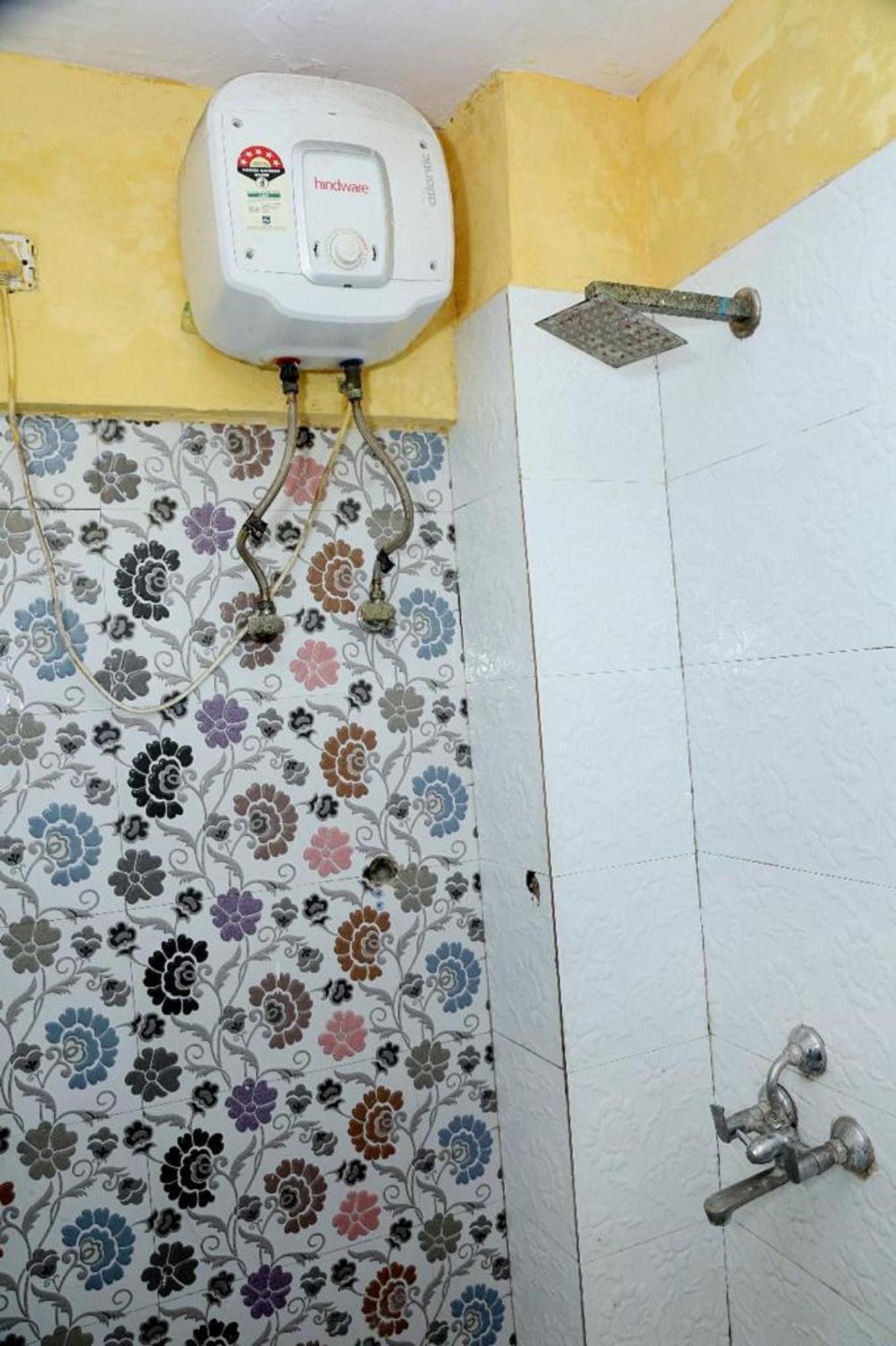 Bunk Hostel Delhi Best Backpacking Accommodation ニューデリー エクステリア 写真